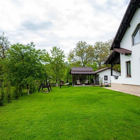 Viila To Villa Bertea ภายนอก รูปภาพ